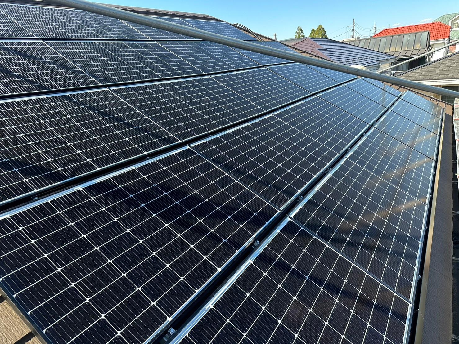 練馬区　O様　長州産業5.57kW太陽光+スマートマルチ9.8kWh蓄電池設置工事のサムネイル